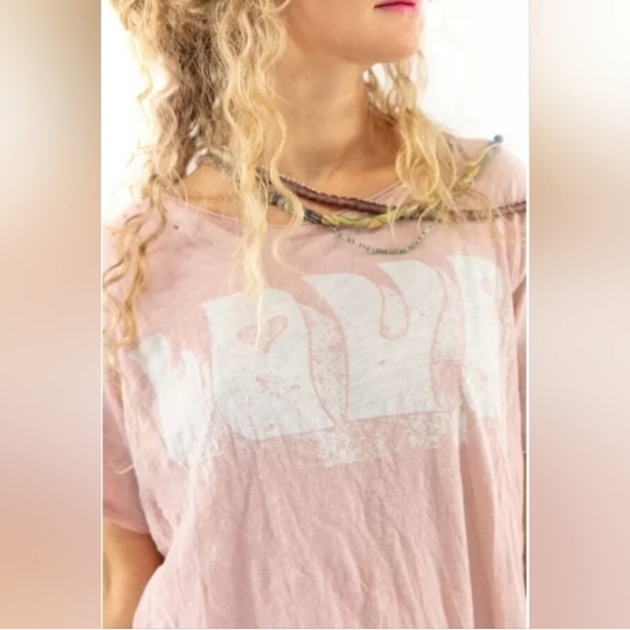 Magnolia Pearl Tops - NWOT Magnolia Pearl Groovy Love tee One size